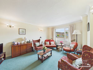 Sitting Room- click for photo gallery